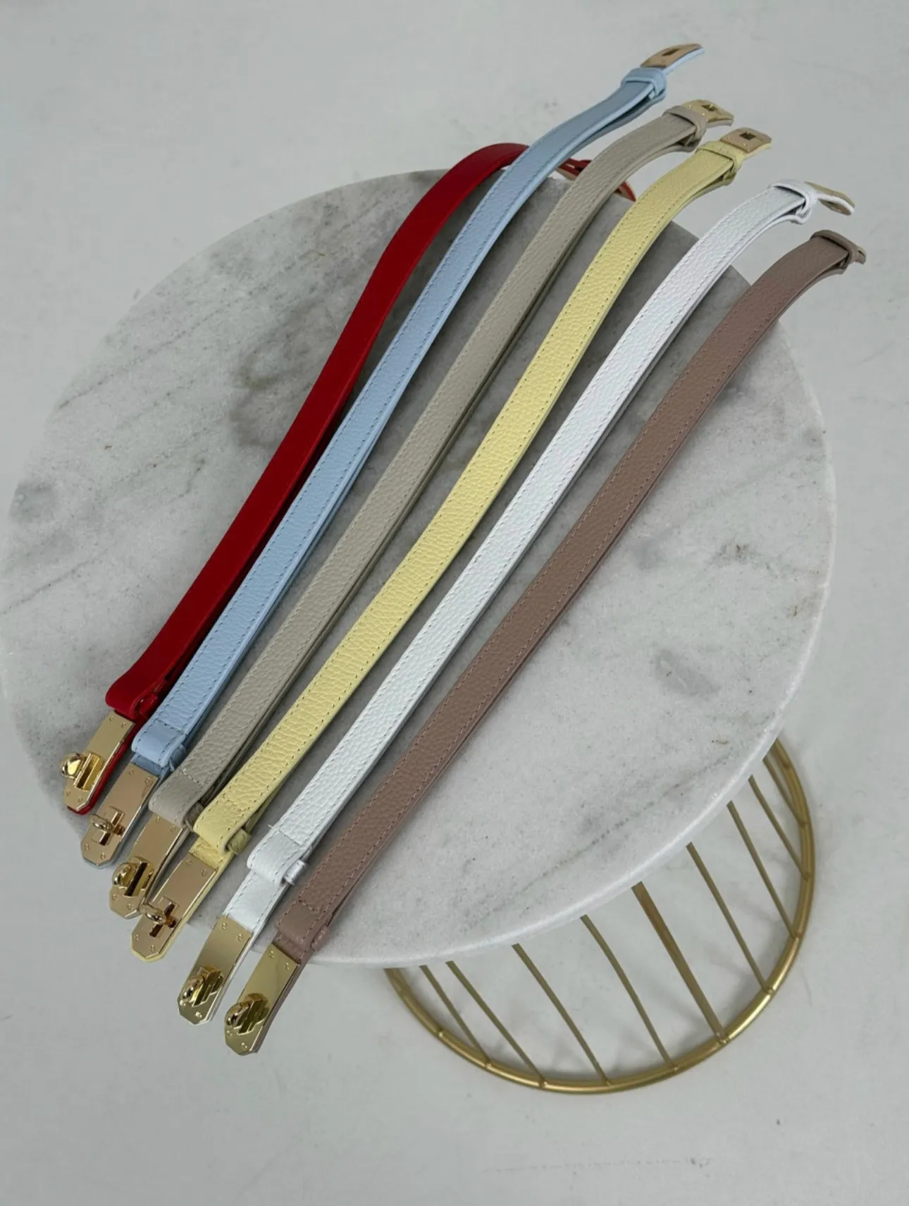 Leather belt with jewel buckle Leather belt with jewel buckle