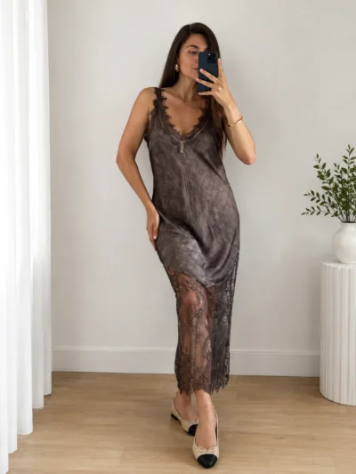 Long Lace Dress with Deep V-Neckline | BROWN